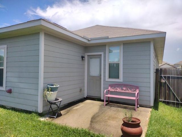 25392 Northpark Lake Drive, Porter, TX 77365
