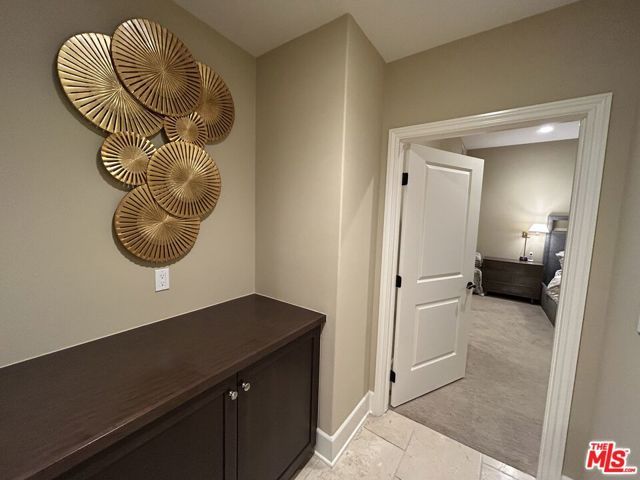 23500 Park Sorrento C33, Calabasas, CA 91302