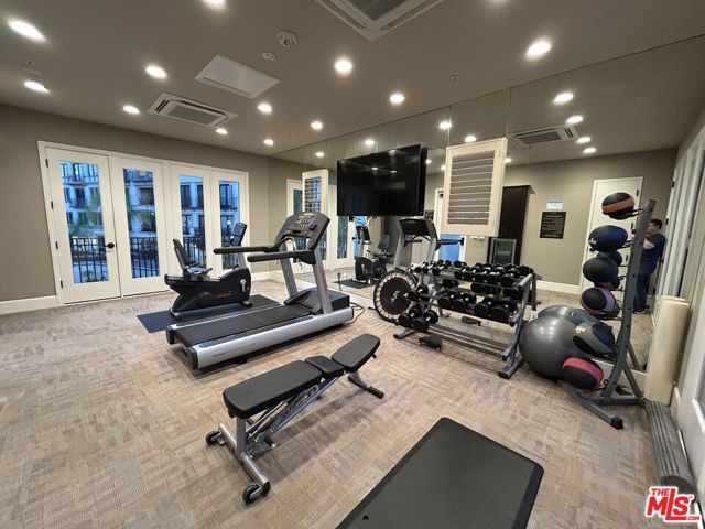 23500 Park Sorrento C33, Calabasas, CA 91302