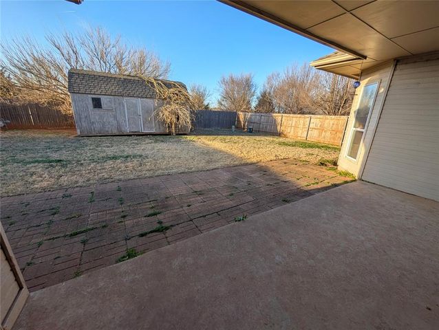 4801 Deer Ridge Boulevard, Yukon, OK 73099