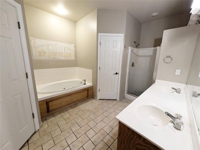 4801 Deer Ridge Boulevard, Yukon, OK 73099