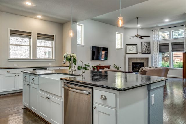 10565 Plumwood Parkway, Dallas, TX 75238