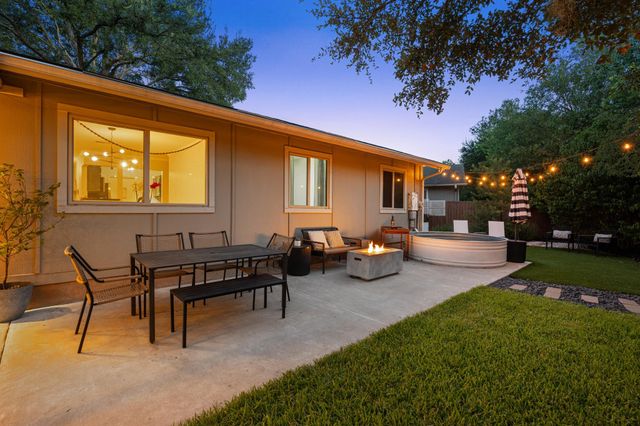 3913 Leafield DR, Austin, TX 78749