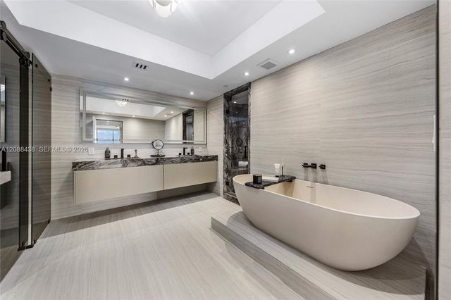 3301 NE 183rd Street 3009, Aventura, FL 33160