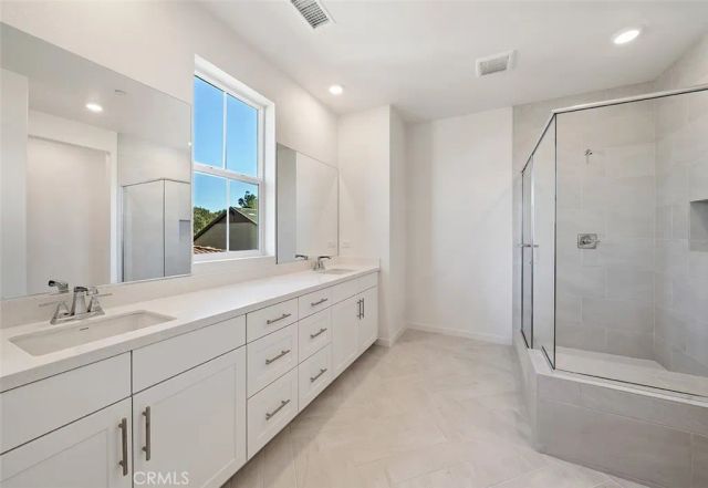 3813 Crossen Drive, Corona, CA 92883