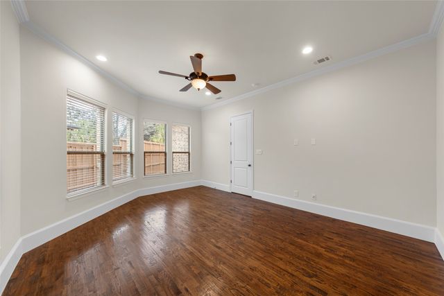 9515 Edith Lane, Dallas, TX 75220