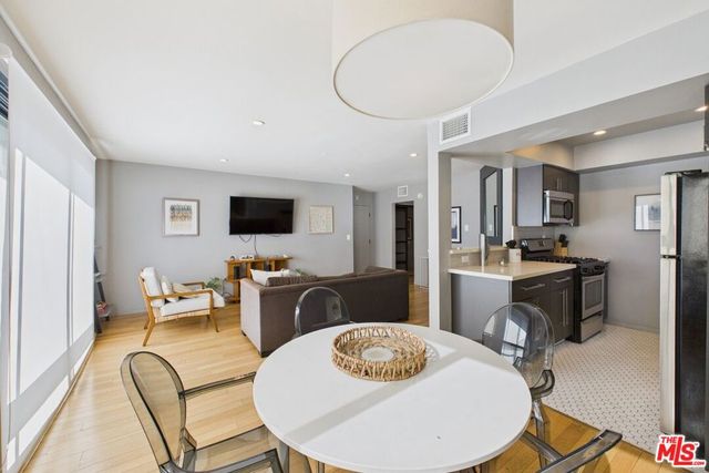 888 Hilgard Avenue 205A, Los Angeles, CA 90024