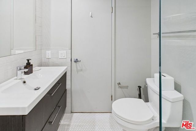 888 Hilgard Avenue 205A, Los Angeles, CA 90024