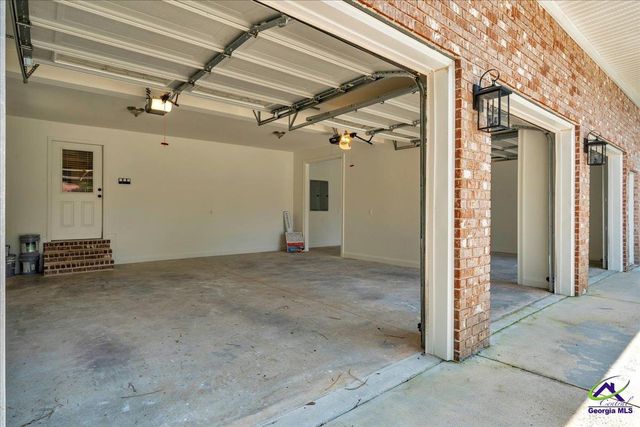 207 MILL POND CHASE, Warner Robins, GA 31088
