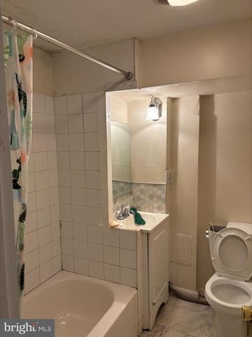 3845 PINEWOOD TER, Falls Church, VA 22041