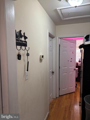 3845 PINEWOOD TER, Falls Church, VA 22041