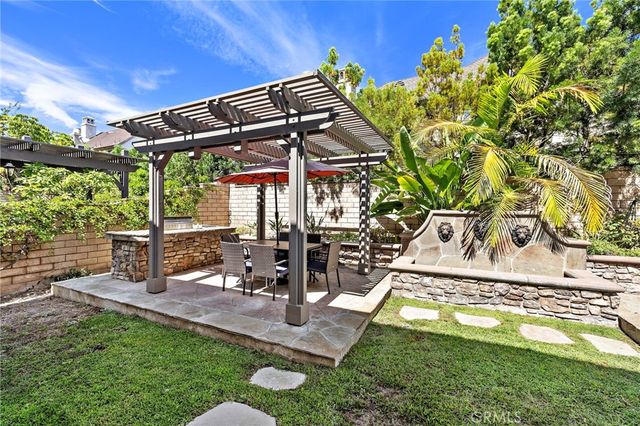 35 Stowe, Irvine, CA 92620