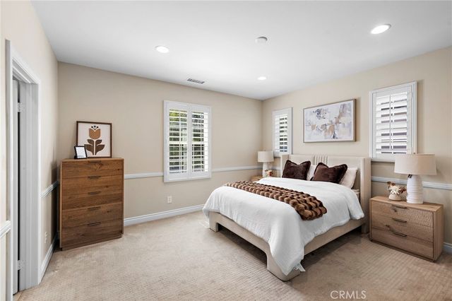 35 Stowe, Irvine, CA 92620