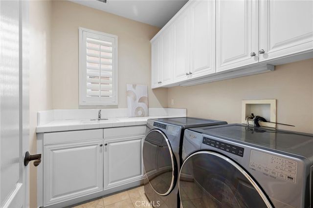 35 Stowe, Irvine, CA 92620