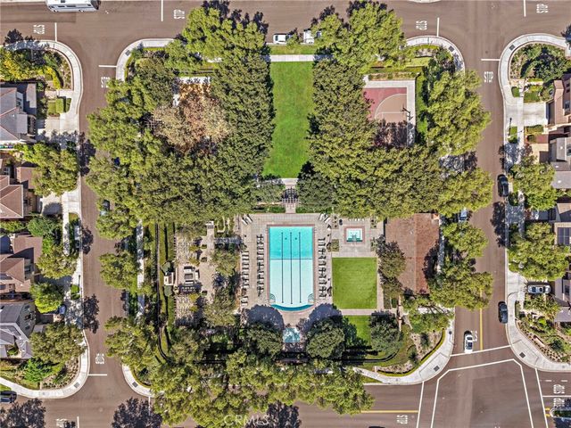 35 Stowe, Irvine, CA 92620