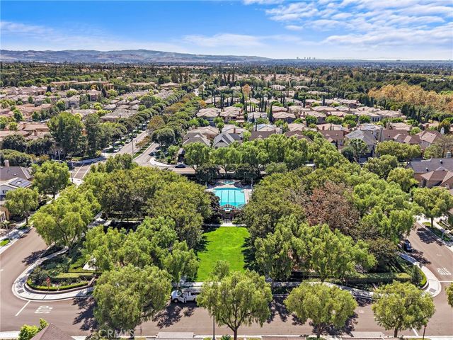 35 Stowe, Irvine, CA 92620