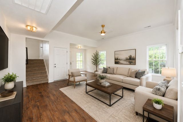 200 Larkin Springs Rd, Madison, TN 37115