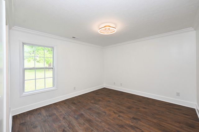 200 Larkin Springs Rd, Madison, TN 37115
