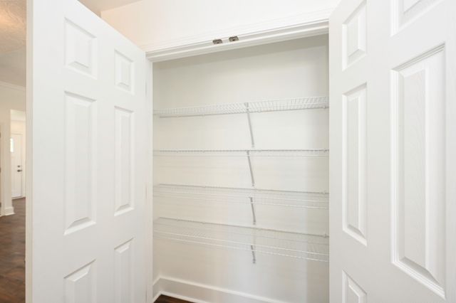200 Larkin Springs Rd, Madison, TN 37115