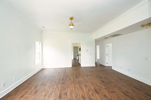 200 Larkin Springs Rd, Madison, TN 37115