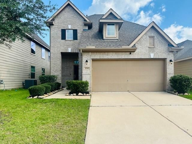 2718 Meandering Elm Trail, Houston, TX 77045