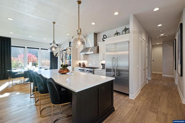 8478 Valley Wy SE, Turner, OR 97392