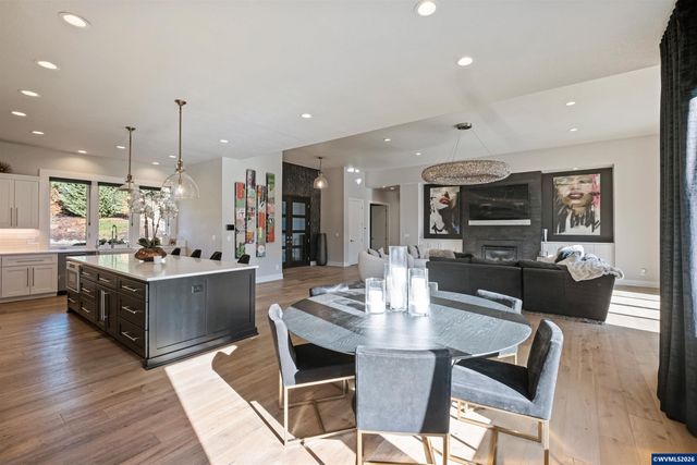 8478 Valley Wy SE, Turner, OR 97392
