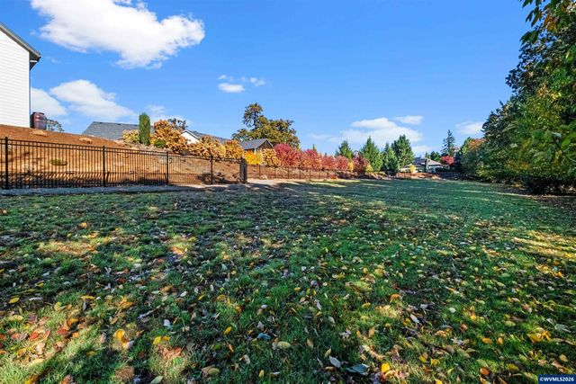 8478 Valley Wy SE, Turner, OR 97392