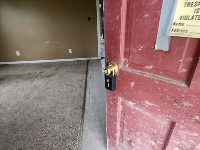 7662 NW County Road 1300, Barry, TX 75102