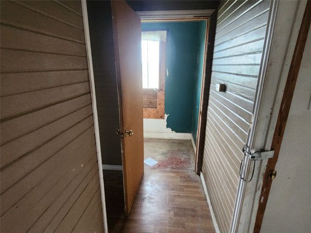 7662 NW County Road 1300, Barry, TX 75102