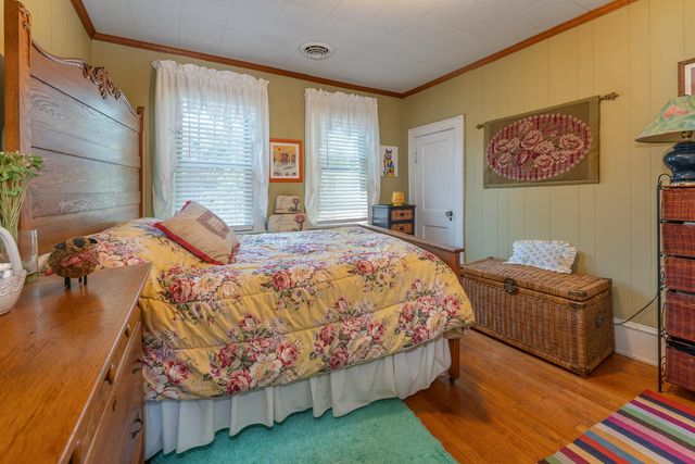 1245 Hamilton AVE, Roanoke, VA 24015