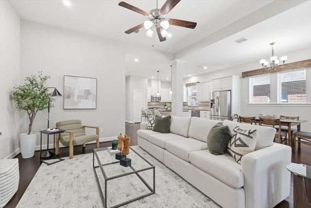 1533 8th Street, Argyle, TX 76226