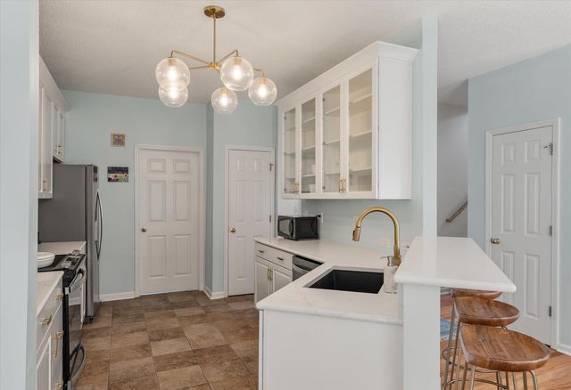 405 Manorwood Lane, Charleston, SC 29414