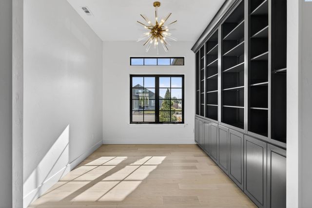 3408 Royce Dr., Pasco, WA 99301