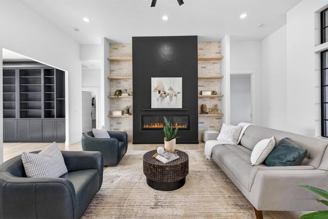 3408 Royce Dr., Pasco, WA 99301