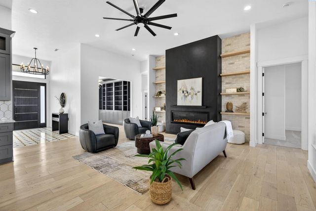 3408 Royce Dr., Pasco, WA 99301