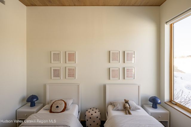 49 Fox Lane, Tivoli, NY 12583