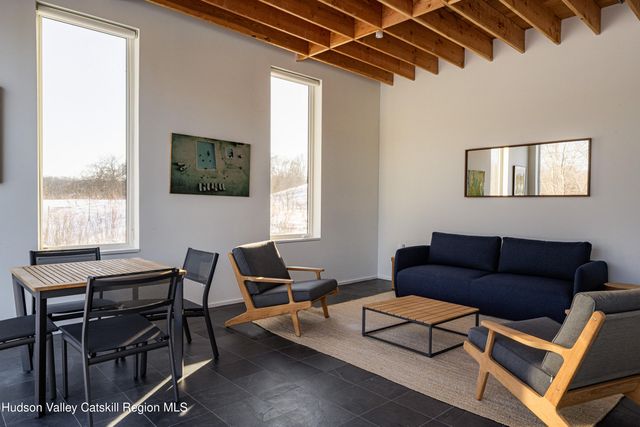 49 Fox Lane, Tivoli, NY 12583