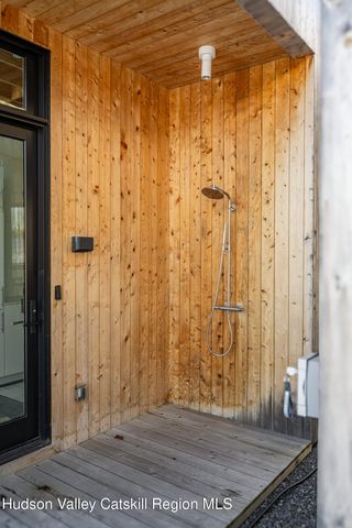 49 Fox Lane, Tivoli, NY 12583