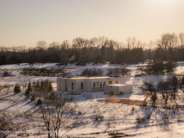 49 Fox Lane, Tivoli, NY 12583