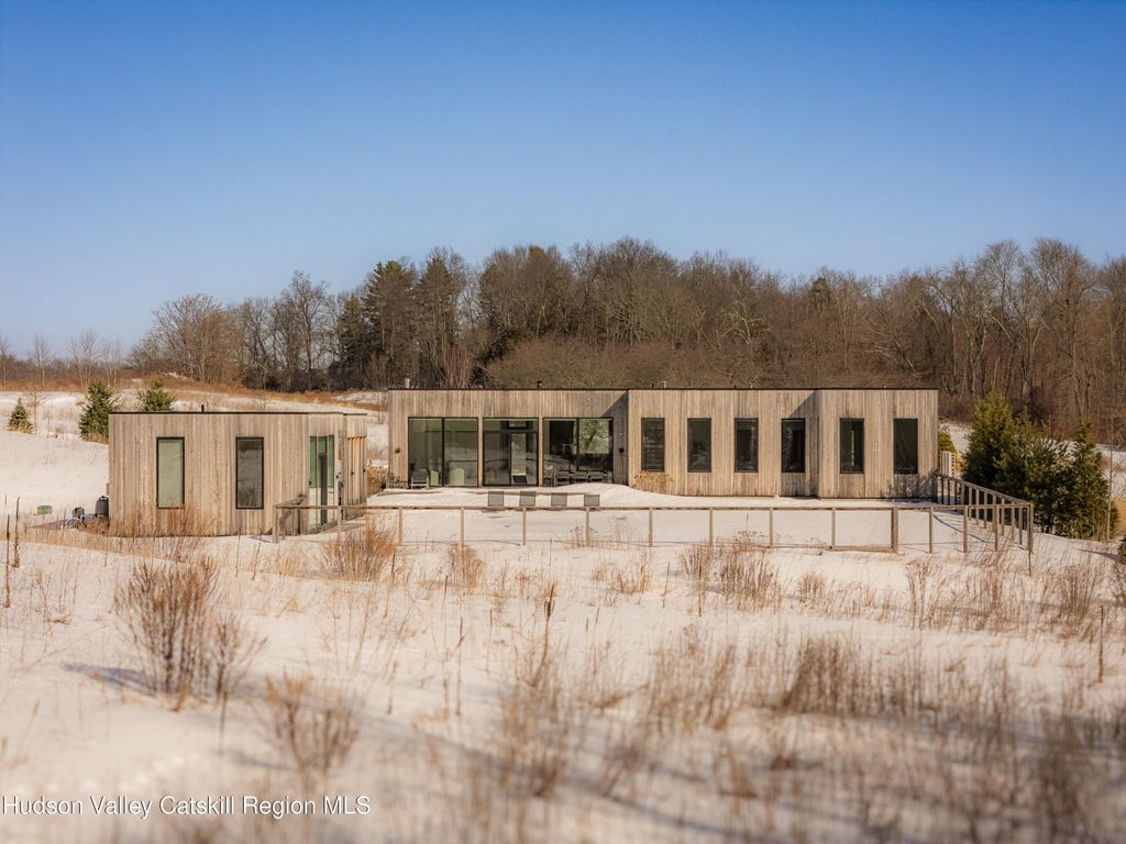 49 Fox Lane, Tivoli, NY 12583