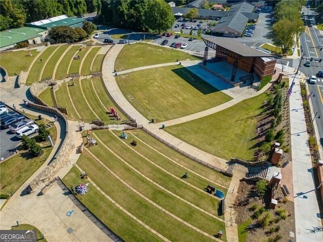 417 Bishop Lane, Woodstock, GA 30188