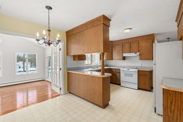 67 Pratt Rd, Scituate, MA 02066