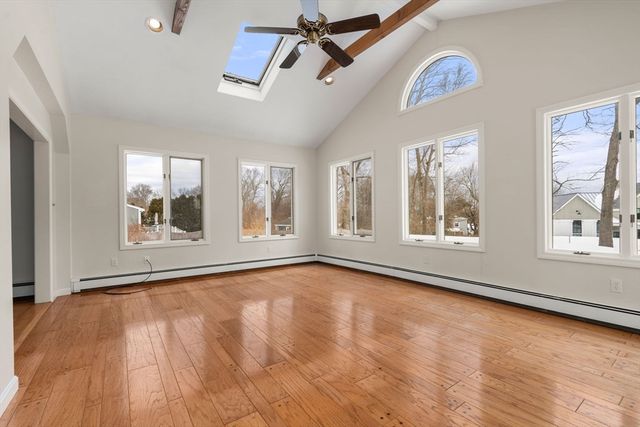 67 Pratt Rd, Scituate, MA 02066