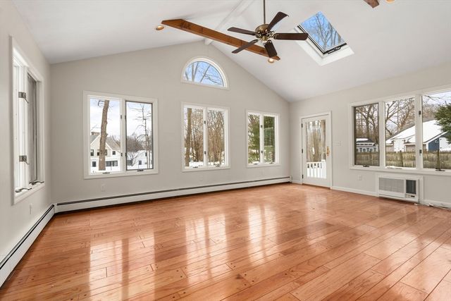 67 Pratt Rd, Scituate, MA 02066