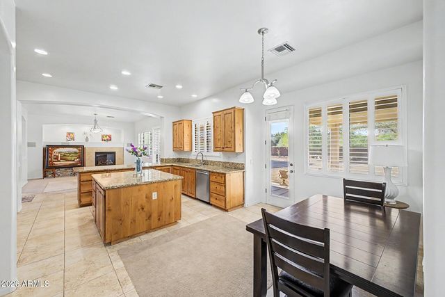 14032 E Cavedale Drive, Scottsdale, AZ 85262