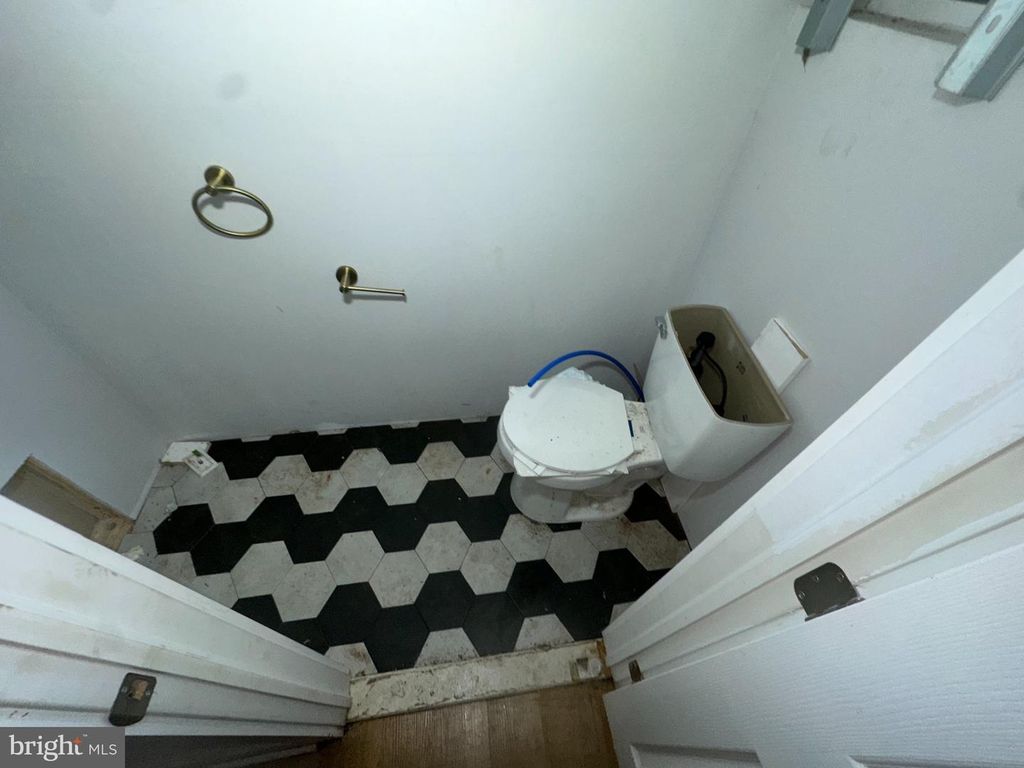 115 N YEWDALL ST, PHILADELPHIA, PA 19139 — photo 4