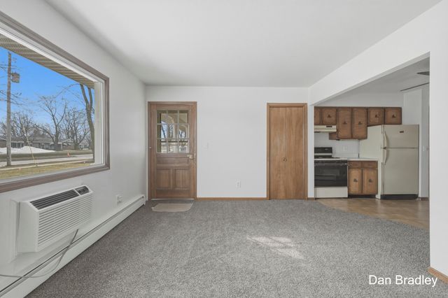 777 Andover Se, City Of Kentwood, MI 49548