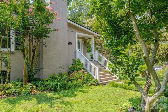 261 Forest Hill Drive, Asheville, NC 28803