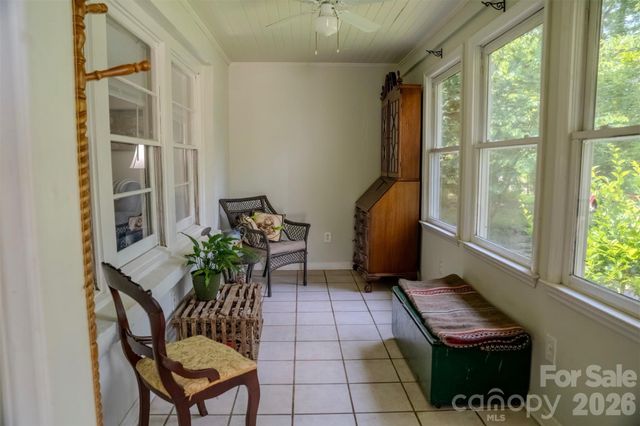 261 Forest Hill Drive, Asheville, NC 28803